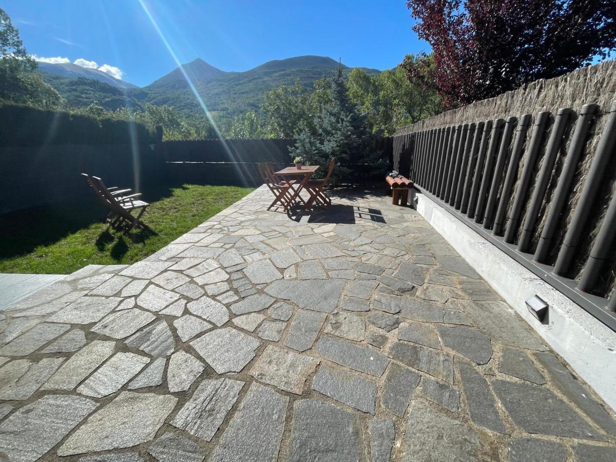 B49 - Bajo Con Jardin Peguera - Villmor Apartman Benasque Kültér fotó
